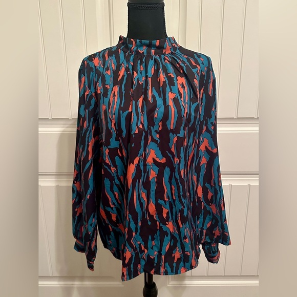 SHEIN Tops - SHEIN CURVE Plus Size 2XL Women Colorful Printed Long Sleeve Blouse